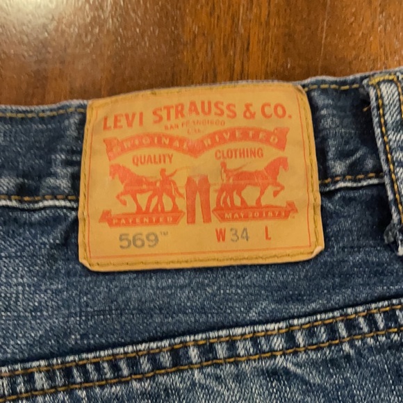 Levi’s blue Jean shorts 569 size 34 - Picture 7 of 10